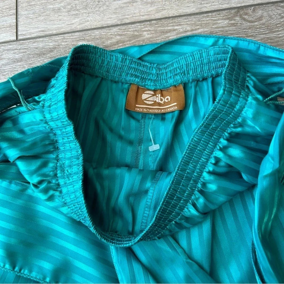 Ziba Satin Silky  Turquoise Pinstriped Cami Pants Two Sets Made in Canada - Picture 11 of 16